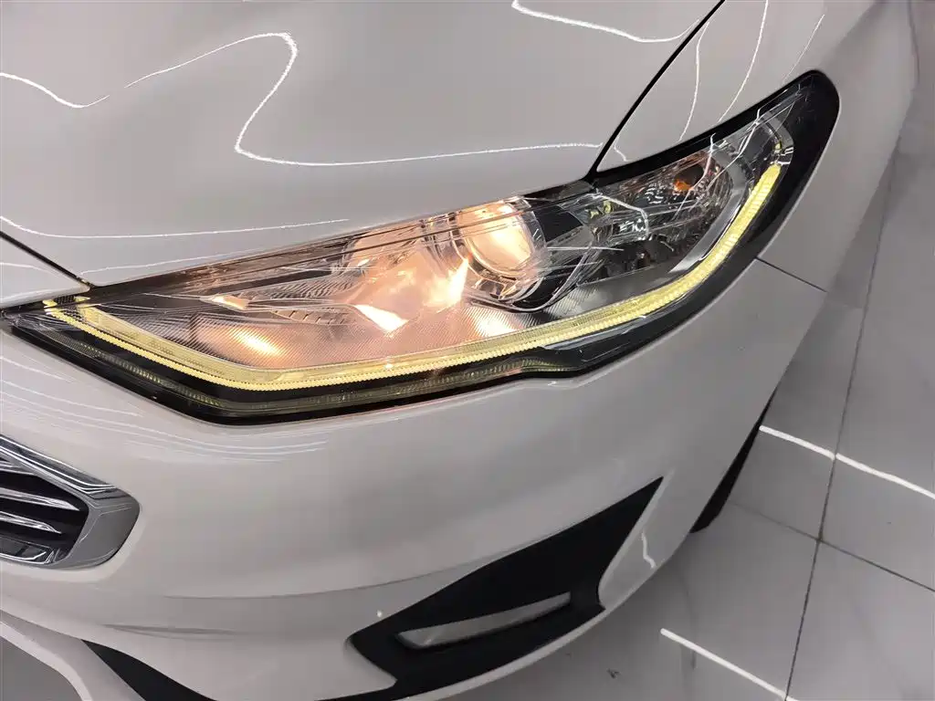 Mondeo New Energy 2018 2.0 PHEV Smart Control Fashion National VI купить на сайте DeffCars