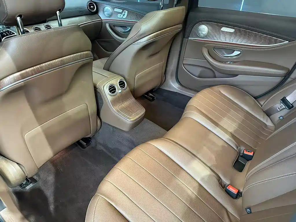 Mercedes-Benz E-Class 2023 E 300 L Fashion купить на сайте DeffCars