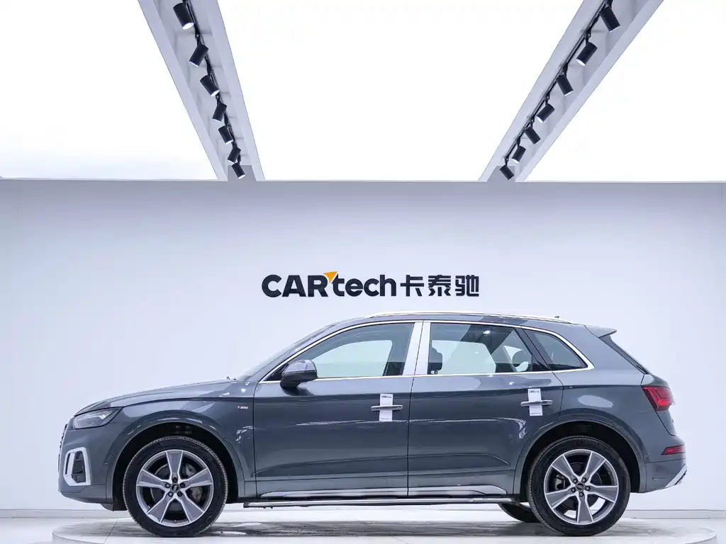 Audi Q5L 2022 facelift 45T luxury and dynamic model купить на сайте DeffCars