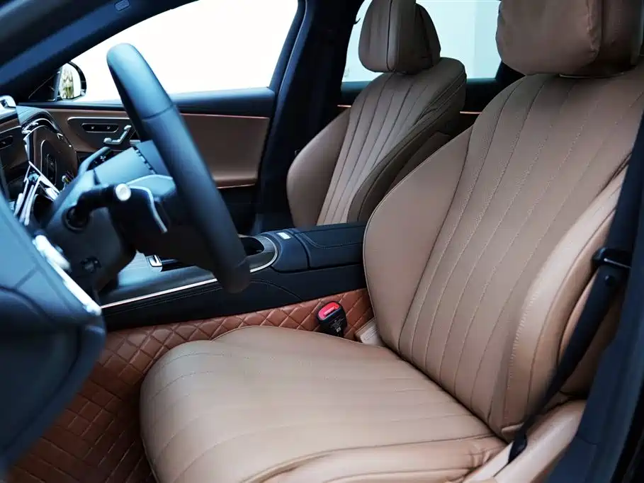 Mercedes-Benz E-Class 2024 E 300 L Luxury Model купить на сайте DeffCars
