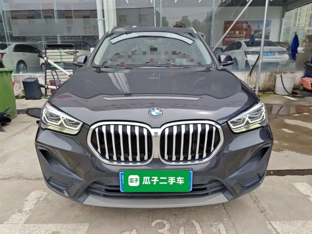 BMW X1 2022 sDrive25Li Leading Model купить на сайте DeffCars