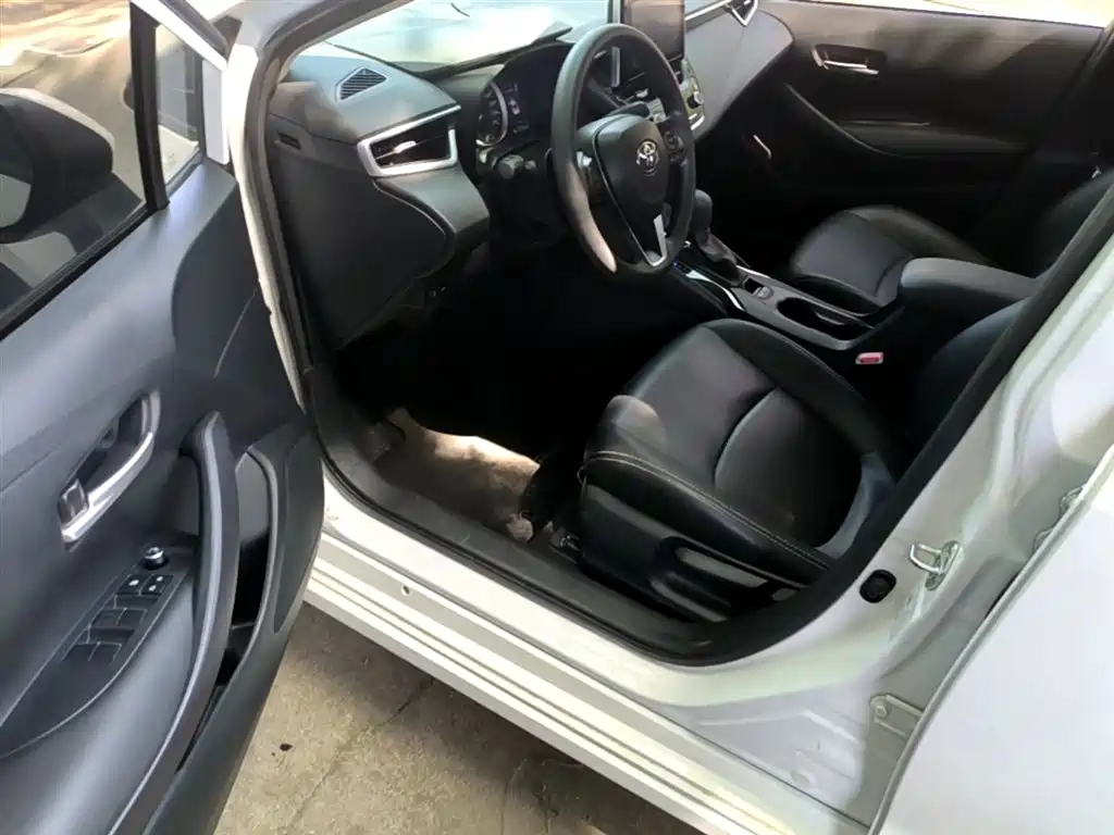Corolla 2021 1.2T S-CVT Elite PLUS Edition купить на сайте DeffCars