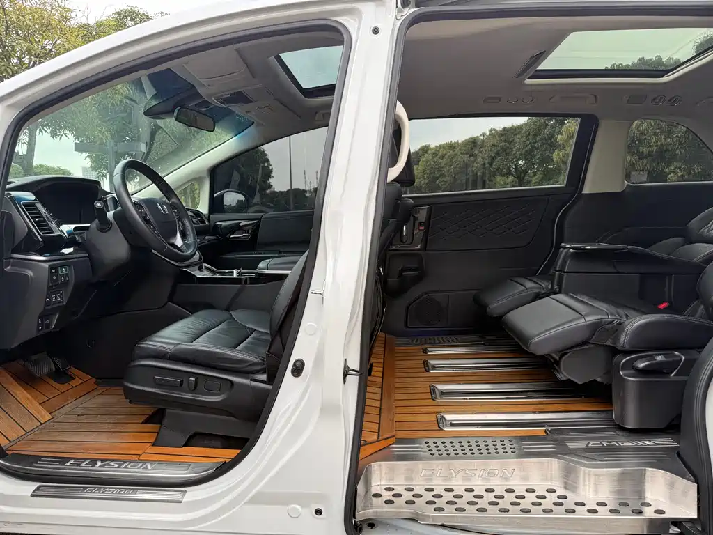 Alison 2019 2.0L Hybrid Deluxe Edition купить на сайте DeffCars