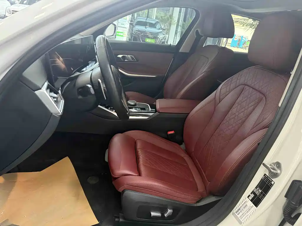 BMW 3 Series 2023 320i M Sports Package купить на сайте DeffCars