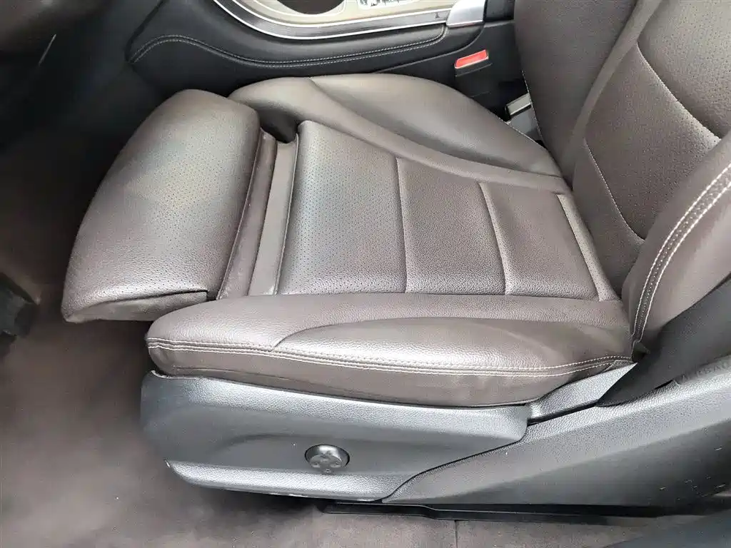 Mercedes-Benz GLC 2022 facelift GLC 260 L 4MATIC luxury model купить на сайте DeffCars
