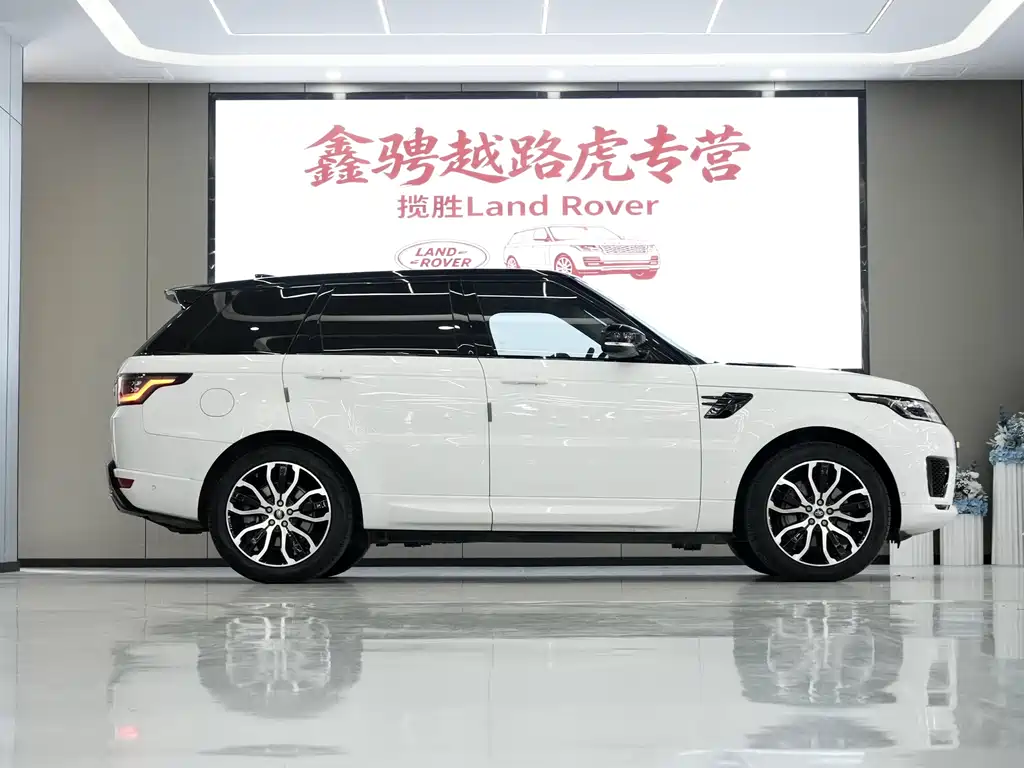 Range Rover Sport 2021 3.0 L6 Black Edition купить на сайте DeffCars