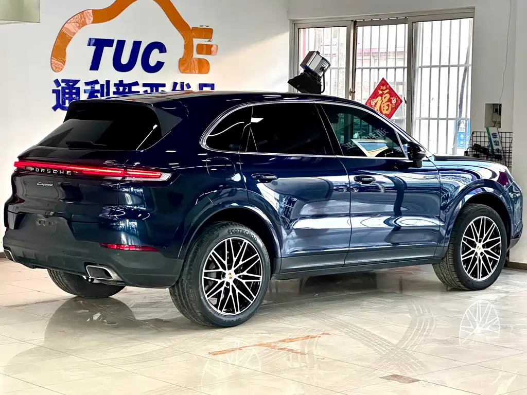 Cayenne 2024 Cayenne 3.0T купить на сайте DeffCars