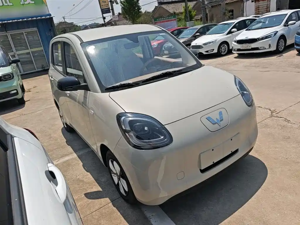 Hongguang MINIEV 2025 fourth generation four-door version advanced model купить на сайте DeffCars