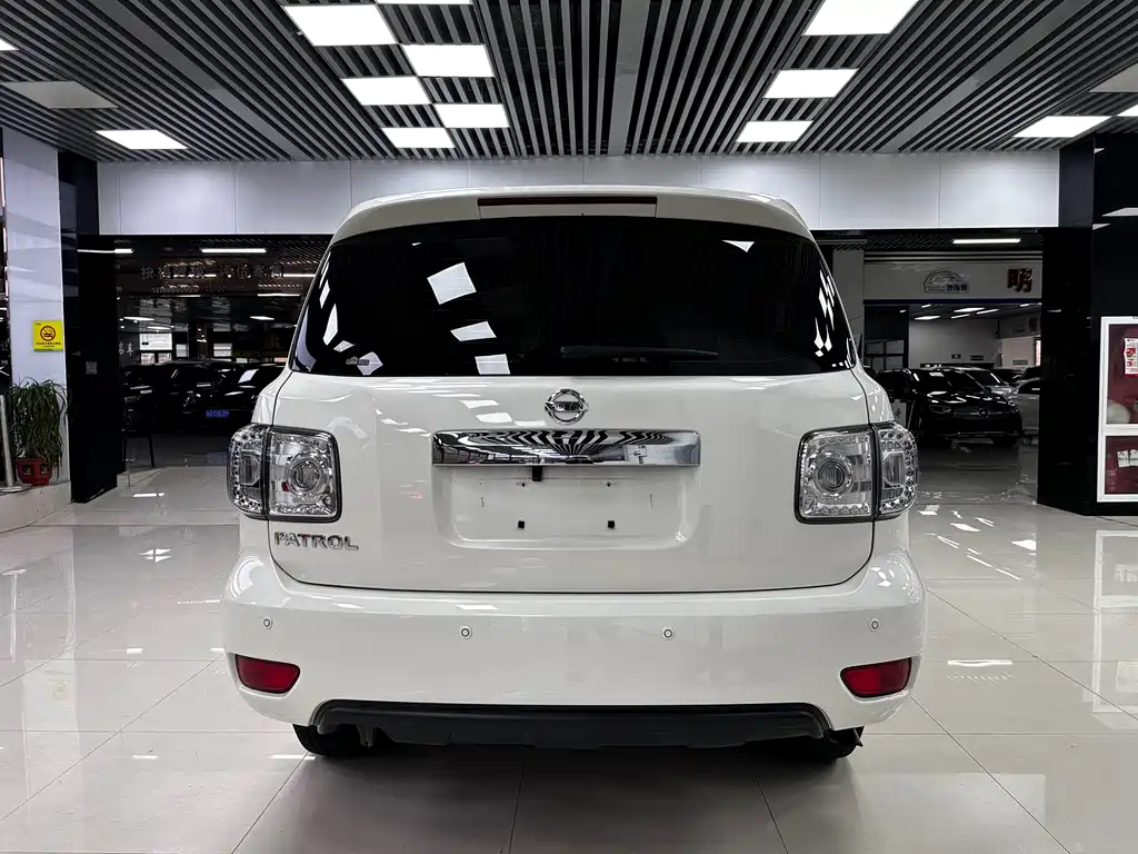 Patrol 2018 4.0L LinkedIn model купить на сайте DeffCars