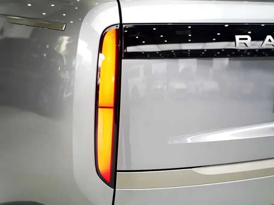 Range Rover 2023 3.0 L6 360PS Grand Edition купить на сайте DeffCars