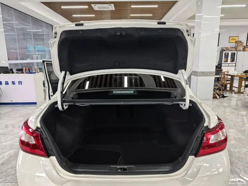 Teana 2016 2.5L XL Comfort Edition купить на сайте DeffCars