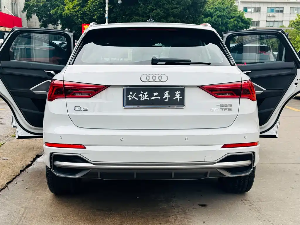 Audi Q3 2020 35 TFSI aggressive and dynamic купить на сайте DeffCars