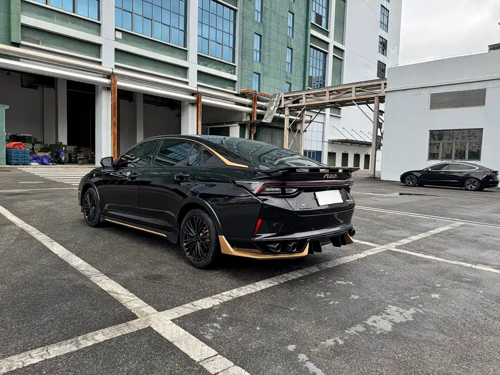 Yixuan MAX 2021 1.5T Dark Night Holy Light Edition (Hybrid) купить на сайте DeffCars