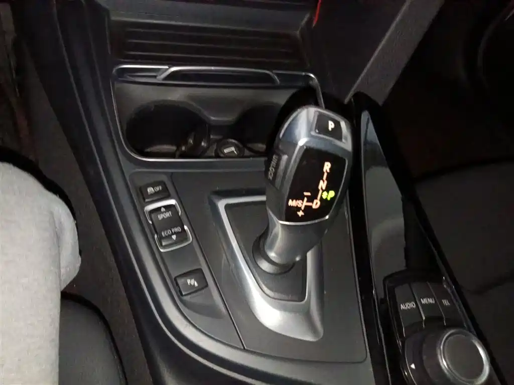 BMW 3 Series 2016 320Li Enterprising купить на сайте DeffCars