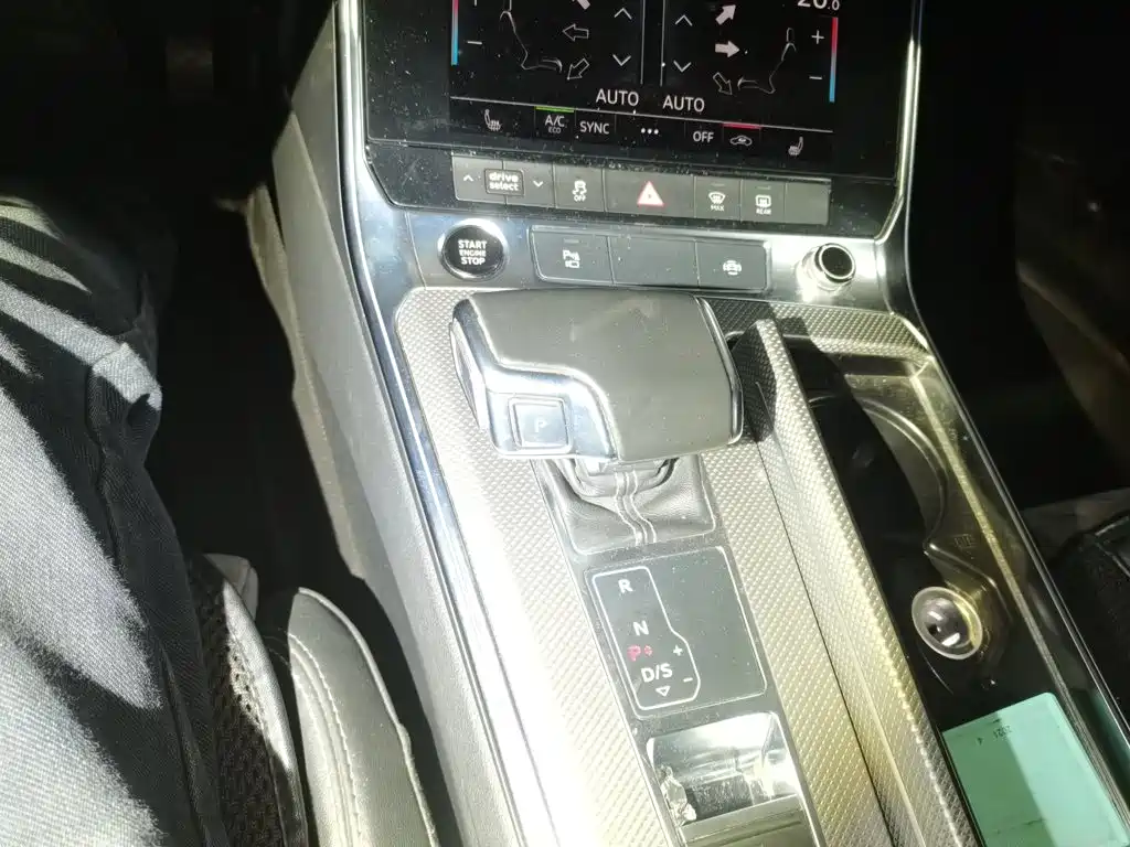 Audi A6L 2021 45 TFSI quattro premium dynamic model купить на сайте DeffCars
