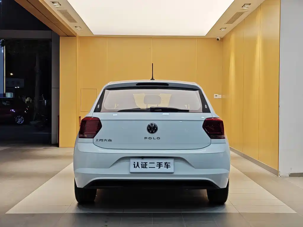 Polo 2023 facelift Plus 1.5L automatic indulgence version купить на сайте DeffCars