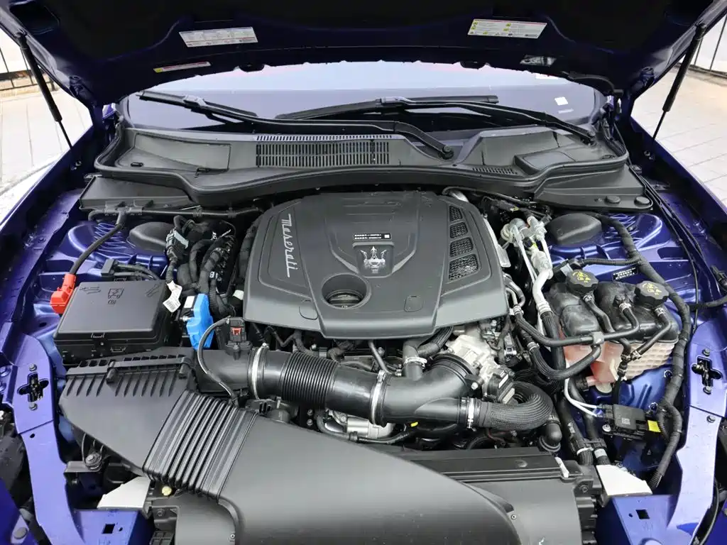 Ghibli 2023 2.0T GT купить на сайте DeffCars
