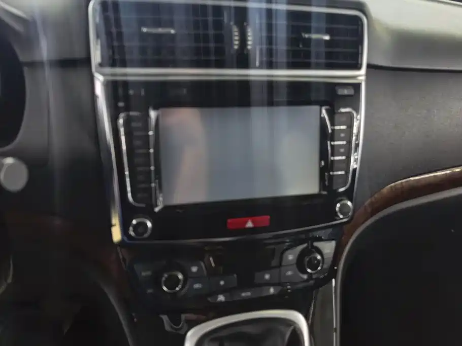 Haval H6 2014 Sports Edition 1.5T Manual Two-wheel Drive Elite купить на сайте DeffCars