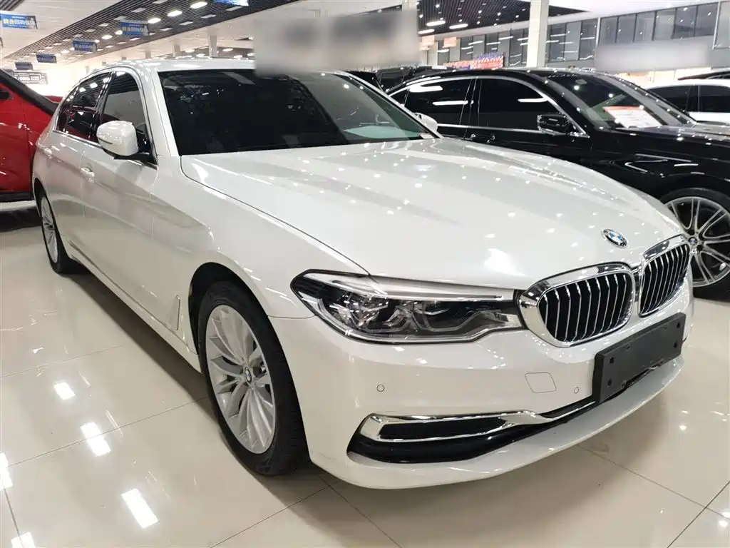BMW 5 Series New Energy 2020 Mileage Upgraded Version 530Le Pioneer Version купить на сайте DeffCars
