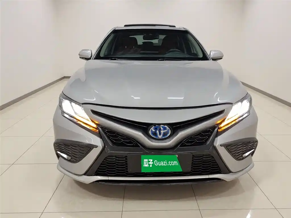 Camry 2021 Dual Engine 2.5HS Advanced Edition купить на сайте DeffCars