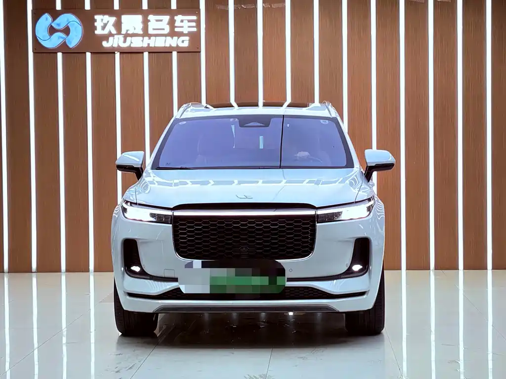 Ideal ONE 2021 extended range 6-seater version купить на сайте DeffCars