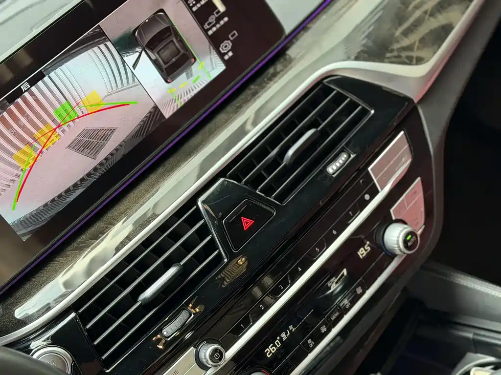 BMW 5 Series 2022 facelift 525Li M Sports Package купить на сайте DeffCars