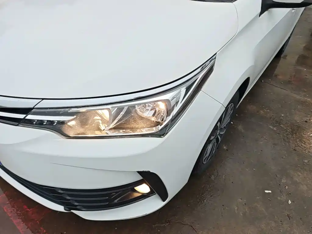 Corolla 2017 facelift 1.2T S-CVT GL купить на сайте DeffCars