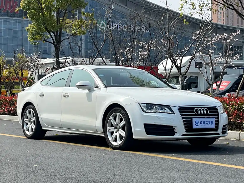 Audi A7 2013 30 FSI Standard купить на сайте DeffCars