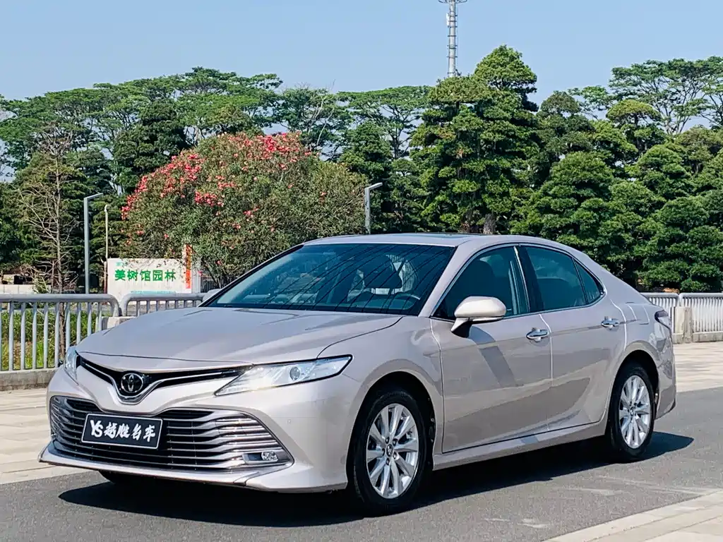 Camry 2019 2.0G Deluxe Edition National V купить на сайте DeffCars