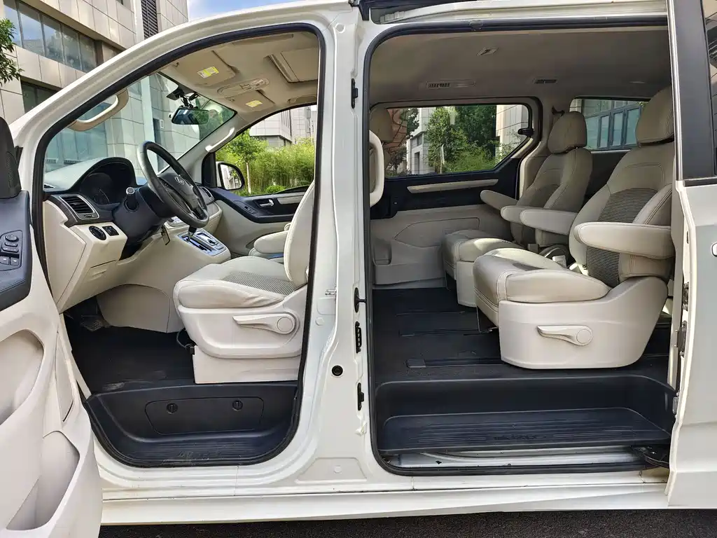 Maxus G10 2019 facelift PLUS 2.0T automatic elite version National VI купить на сайте DeffCars