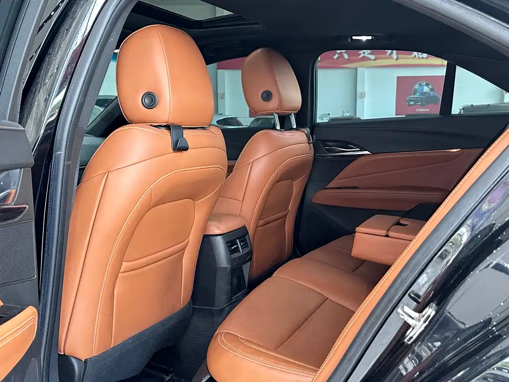 Cadillac CT4 2022 28T luxury model купить на сайте DeffCars