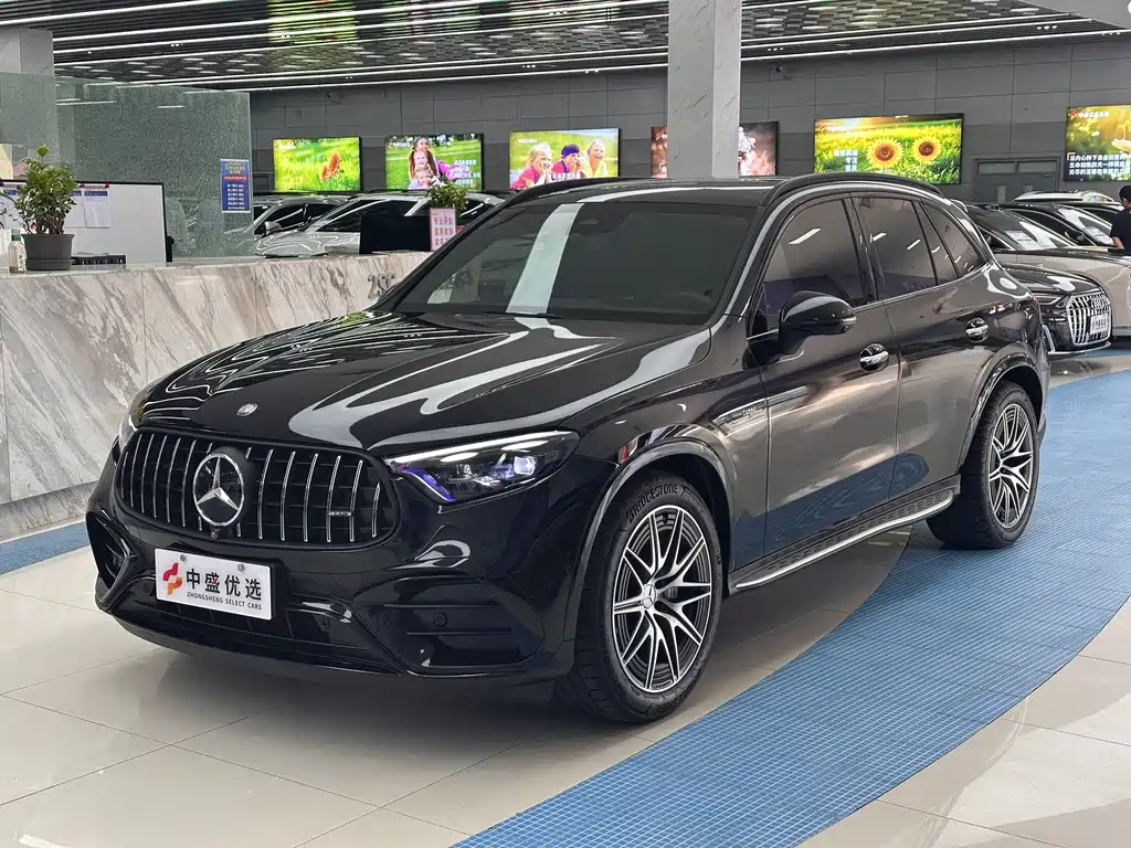 Mercedes-Benz GLC AMG 2024 AMG GLC 43 4MATIC купить на сайте DeffCars