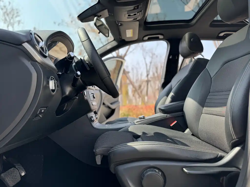 Mercedes-Benz B-Class 2015 B 200 Dynamic купить на сайте DeffCars