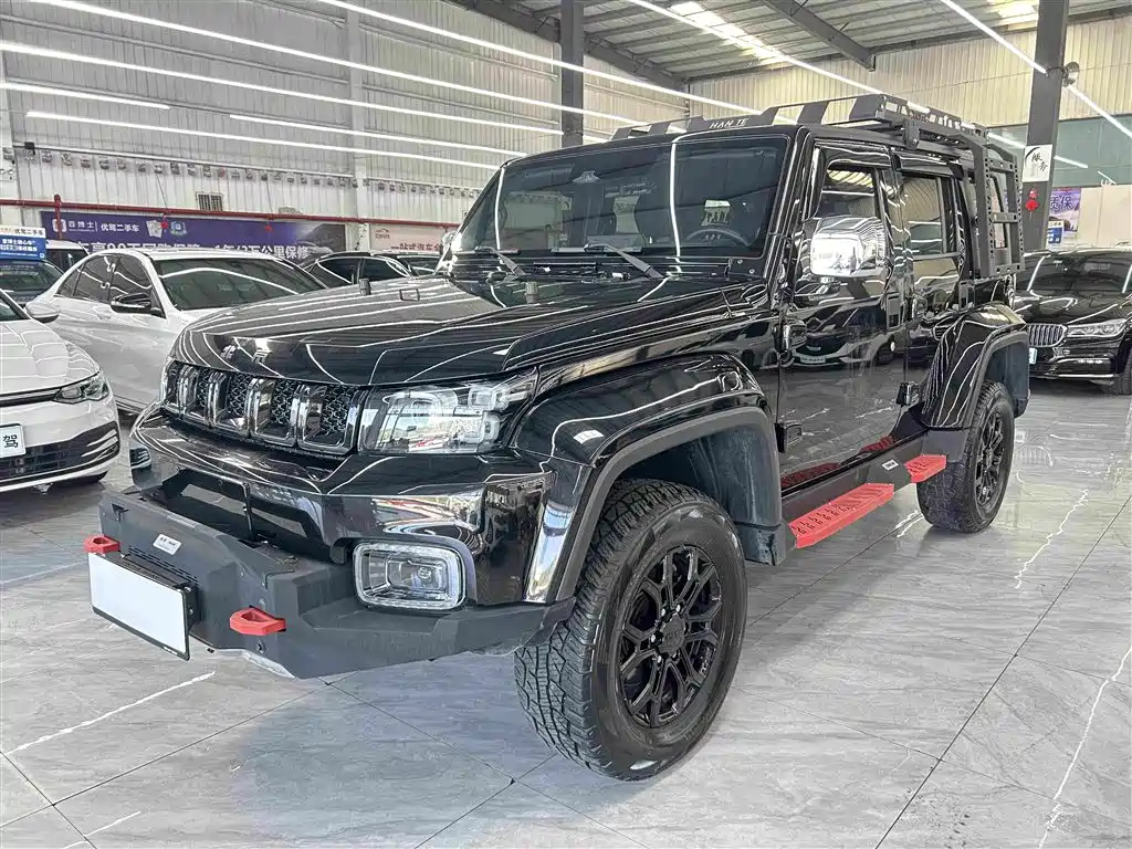 Beijing off-road BJ40 2020 2.0T automatic four-wheel drive city hunter version supreme type купить на сайте DeffCars