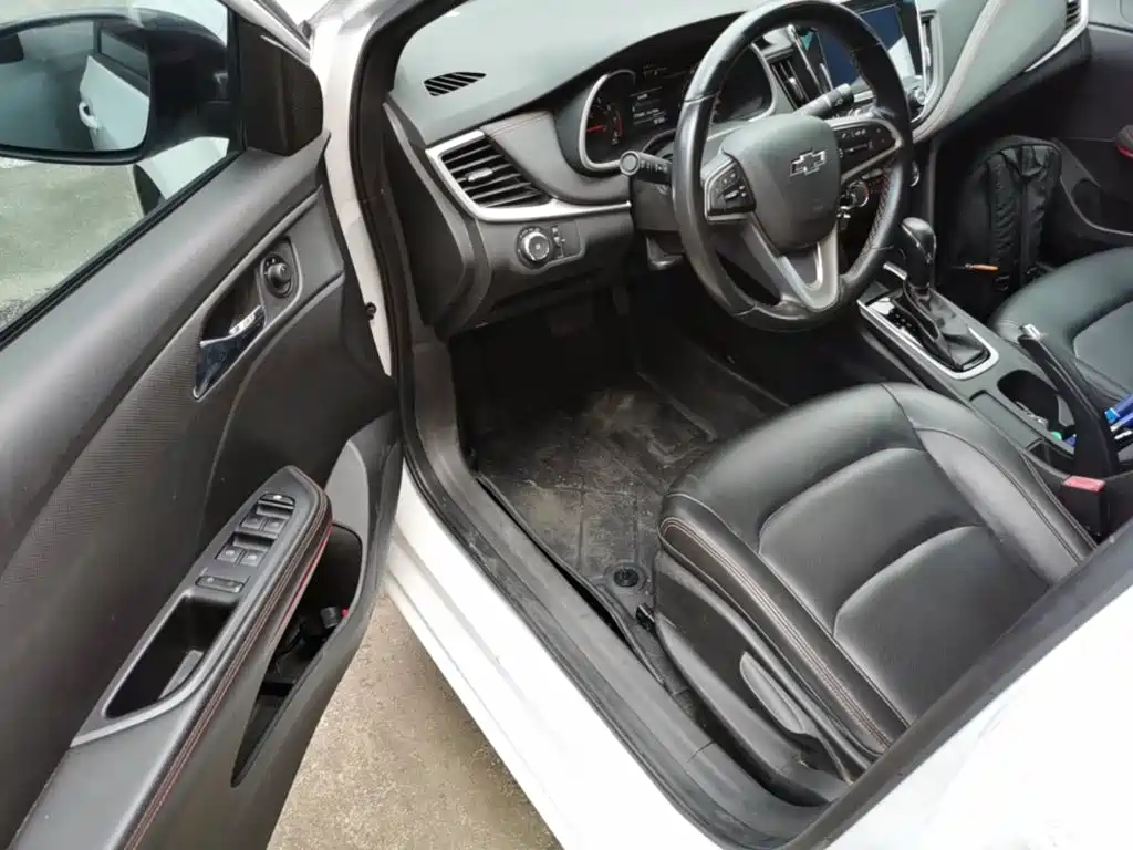 Cruze 2020 mild hybrid RS 330T automatic smooth version купить на сайте DeffCars