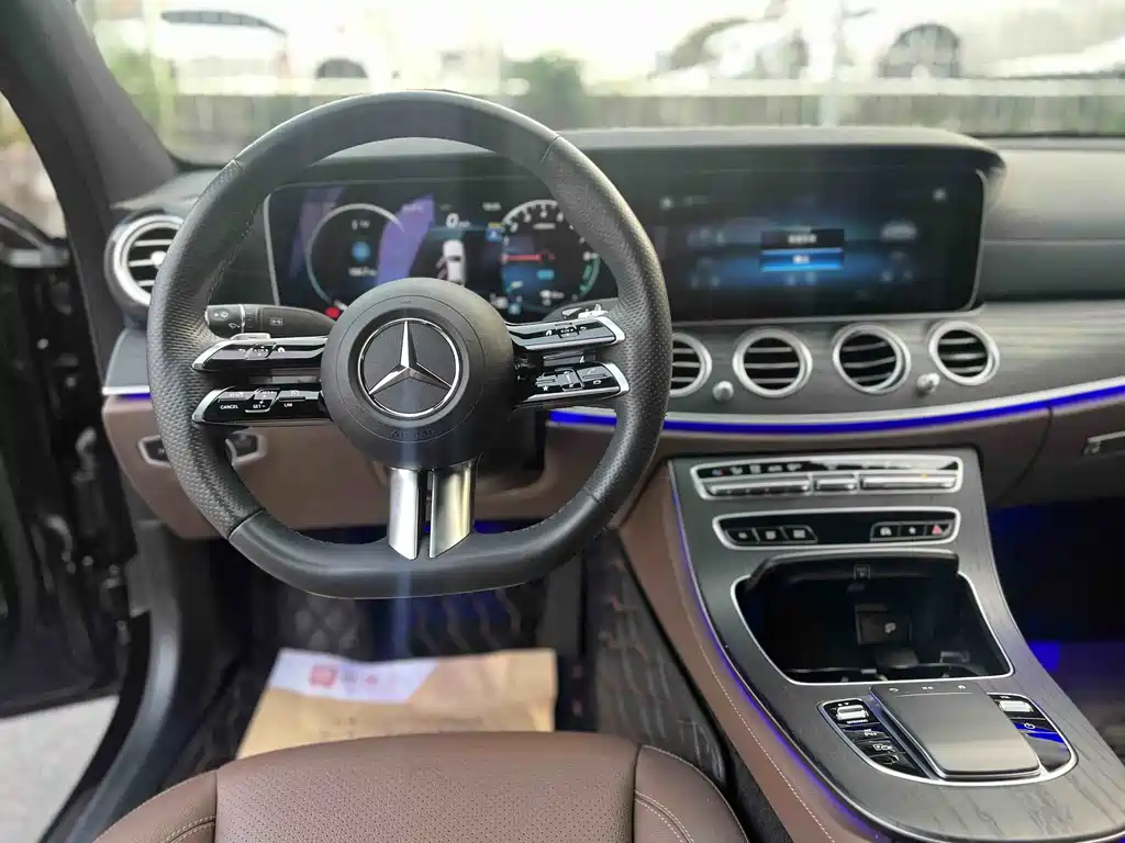 Mercedes-Benz E-Class New Energy 2023 E 350 e L plug-in hybrid sports sedan купить на сайте DeffCars