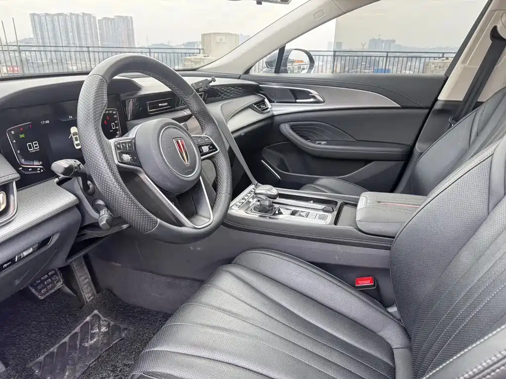 Hongqi H5 2023 1.5T DCT Zhilian Qiyue Edition купить на сайте DeffCars