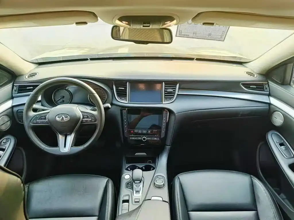 Infiniti QX50 2018 2.0T two-wheel drive fashion version купить на сайте DeffCars