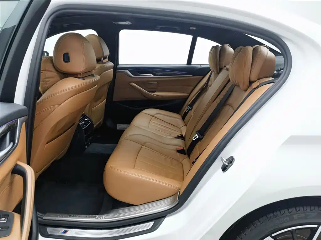 BMW 5 Series 2018 530Li xDrive M Sports Package купить на сайте DeffCars