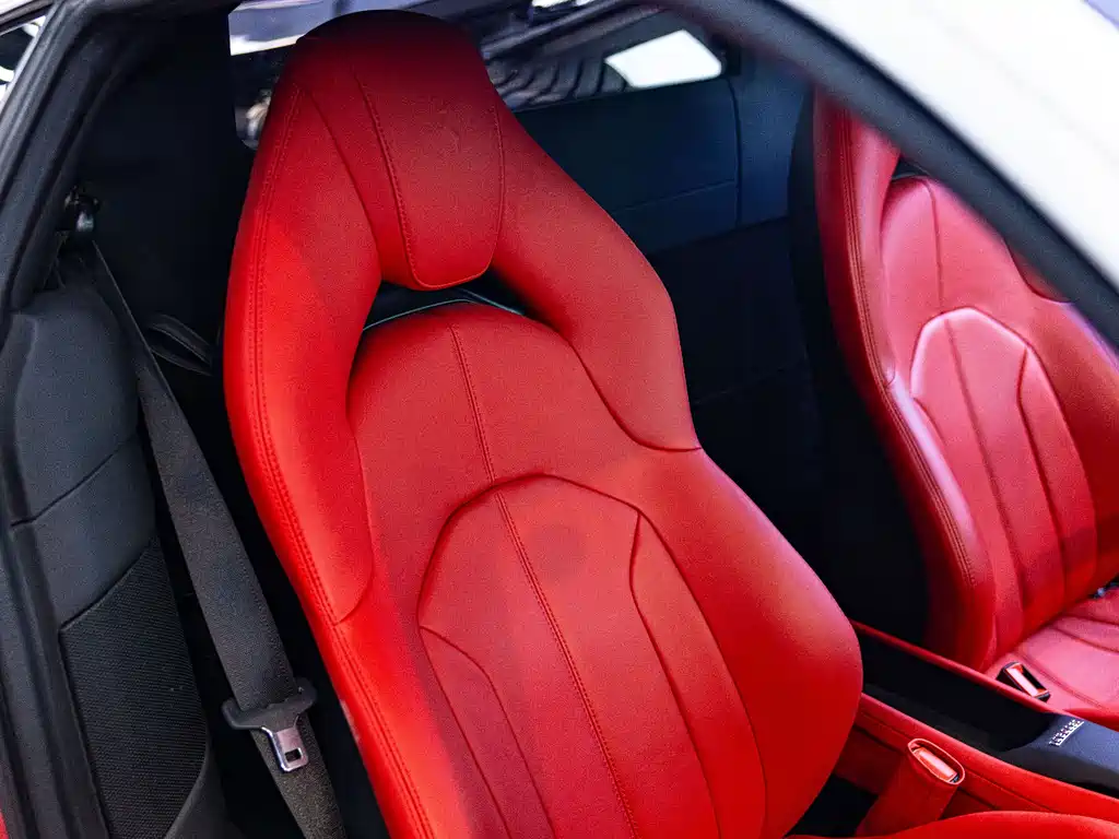 Ferrari F8 2019 Tributo 3.9T V8 купить на сайте DeffCars