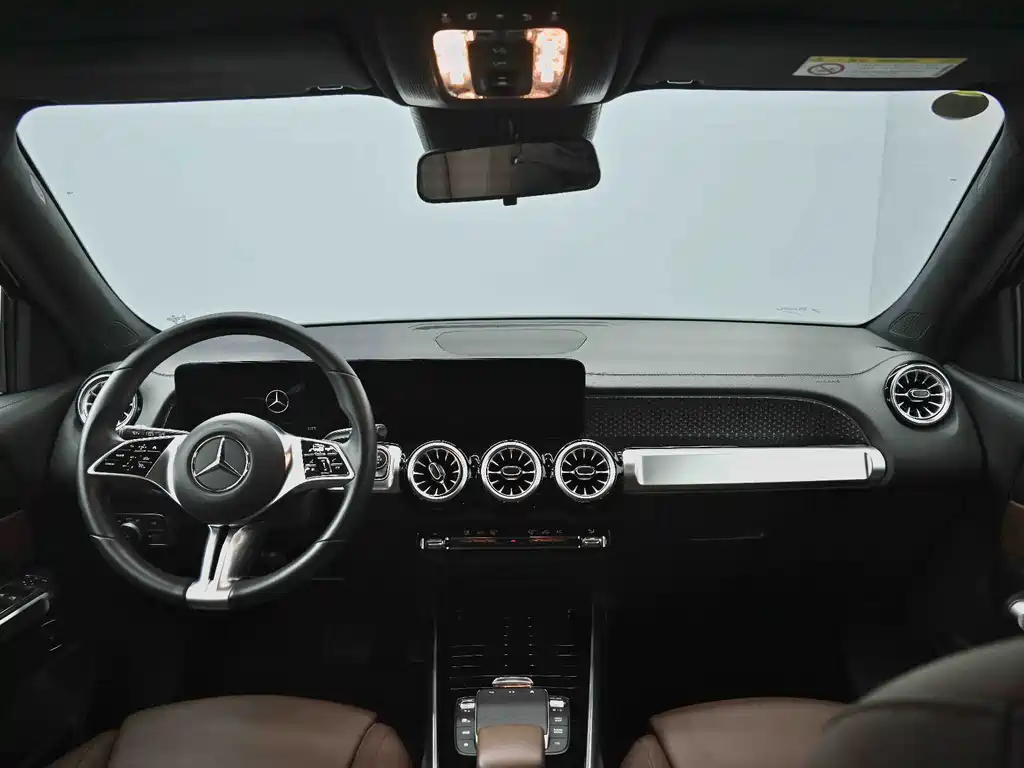 Mercedes-Benz GLB 2024 facelift GLB 220 fashion model купить на сайте DeffCars