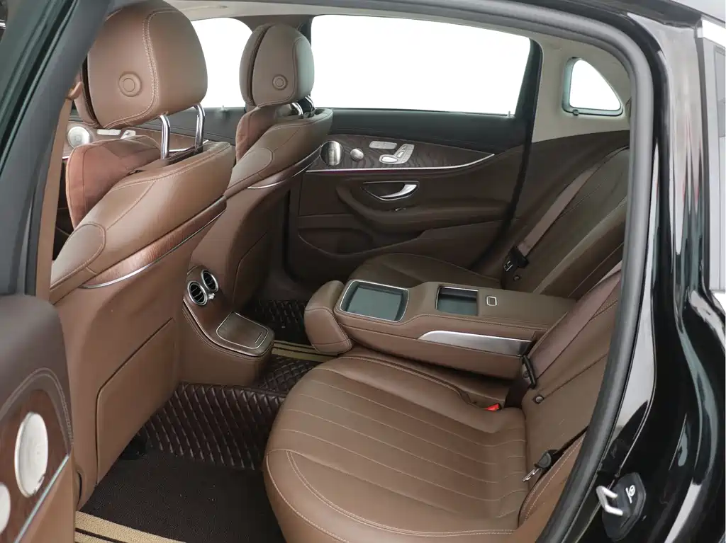Mercedes-Benz E-Class 2023 facelift E 300 L luxury model купить на сайте DeffCars