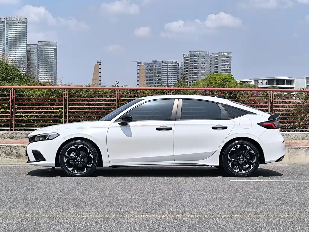 Civic 2023 HATCHBACK 240TURBO CVT Extreme Edition купить на сайте DeffCars