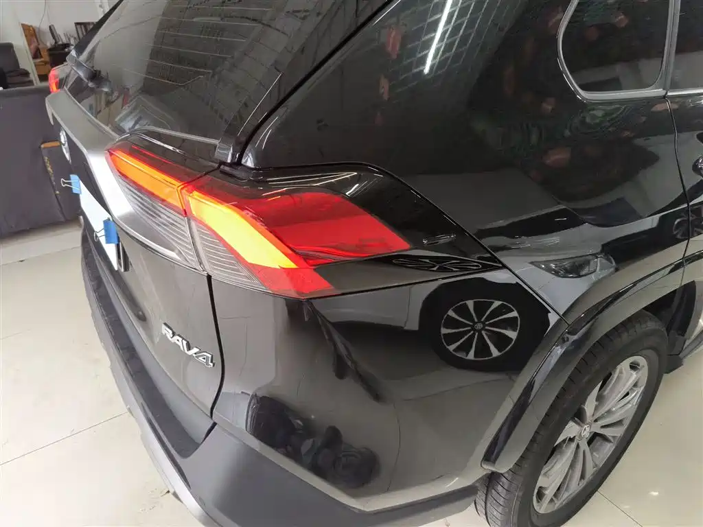 RAV4 Rongfang 2024 2.0L CVT two-wheel drive fashion Plus version купить на сайте DeffCars