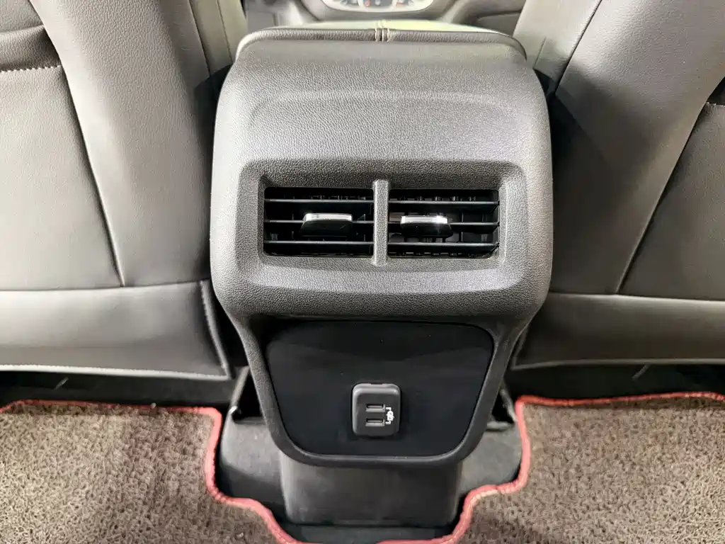 Explorer 2019 535T Automatic Border Edition National VI купить на сайте DeffCars