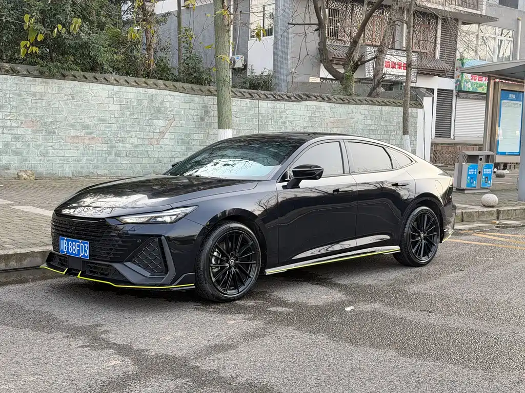 Changan UNI-V 2023 2.0T Speed ​​Edition купить на сайте DeffCars