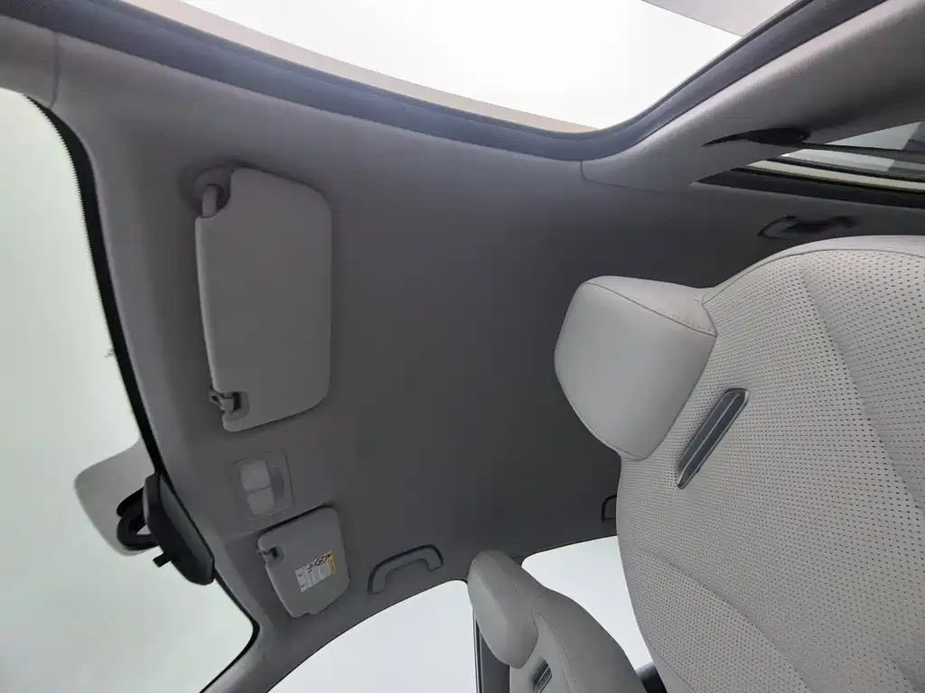 Star Wishes 2025 UP 410km Discovery Edition купить на сайте DeffCars