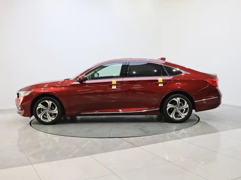 Accord 2018 260TURBO Premium Edition National V купить на сайте DeffCars