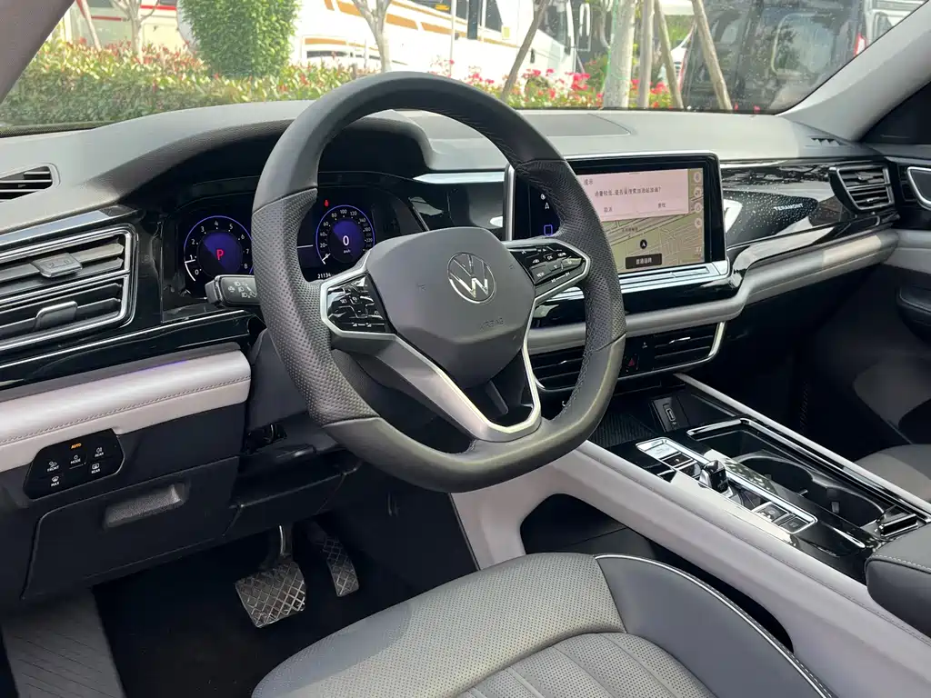 Touron 2023 330TSI two-wheel drive luxury version купить на сайте DeffCars