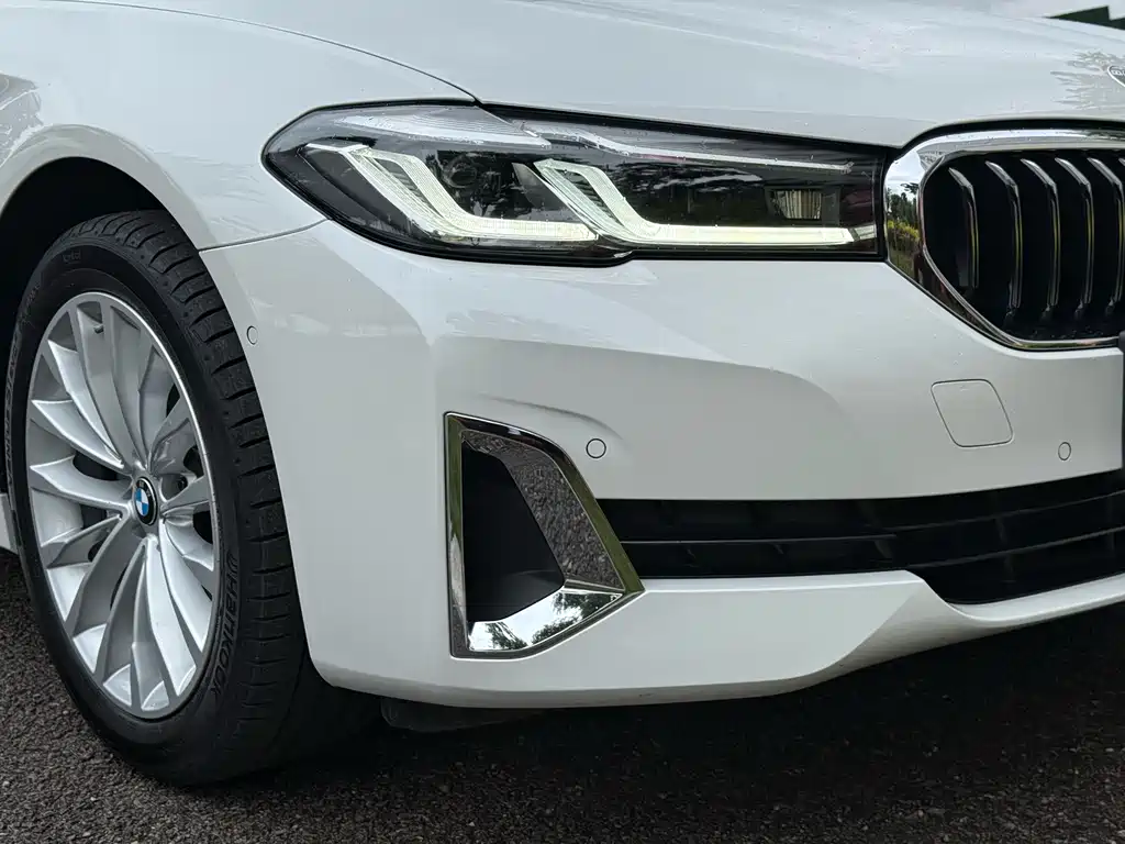 BMW 5 Series 2021 525Li Luxury Package купить на сайте DeffCars